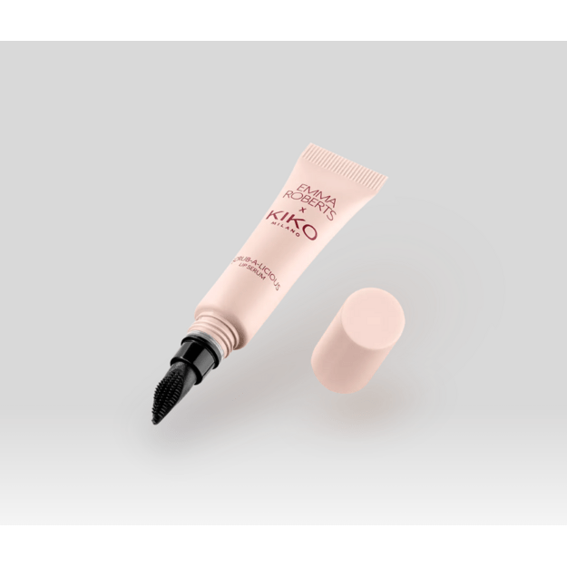 Kiko Milano "Emma Roberts x Kiko Milano Scrub-a-licious" lūpų serumas/šveitiklis