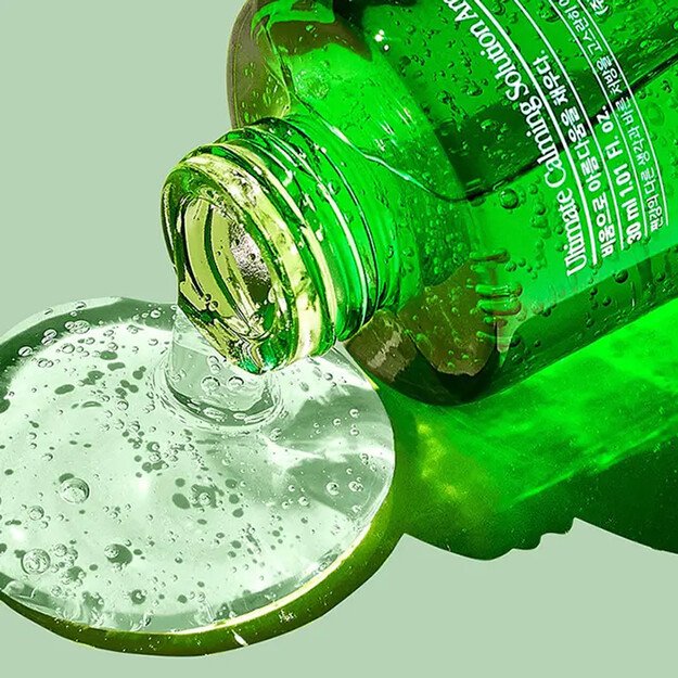 Pyunkang Yul "Ultimate Calming Solution" veido ampulė 1