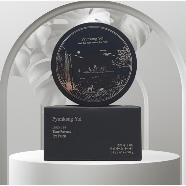 Pyunkang Yul "Black Tea Time Reverse" paakių kaukės