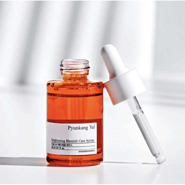 Pyunkang Yul "Brightening Blemish Care" veido serumas