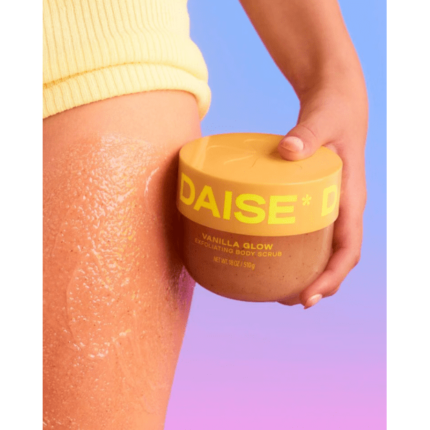 DAISE "Vanilla Glow" kūno šveitiklis