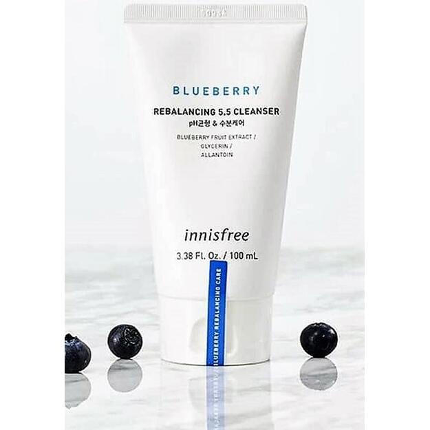 Innisfree "Blueberry Rebalancing 5.5: veido prausiklis